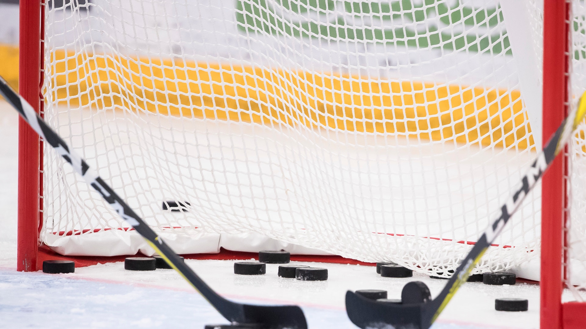 (577) klubbor puckar