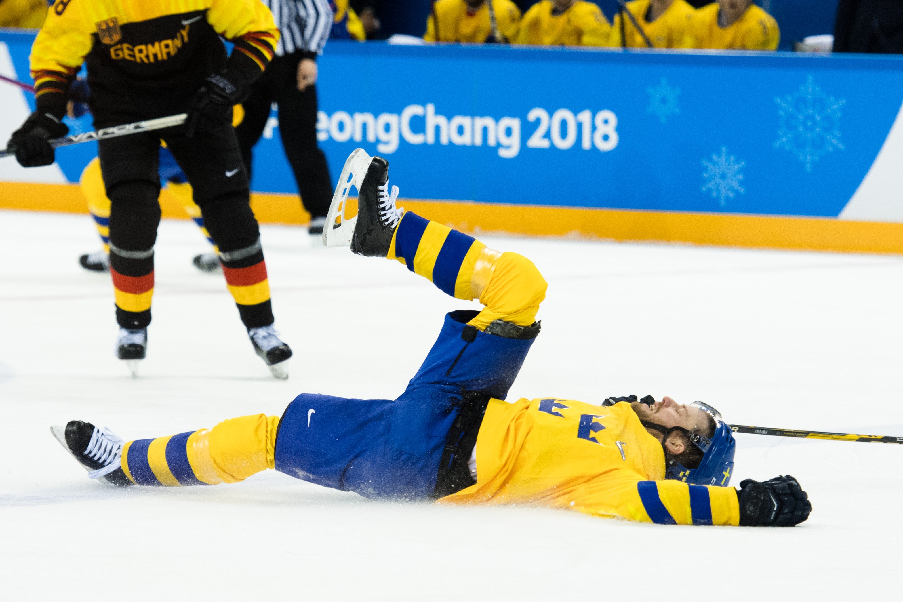 (2052) Linus Omark10