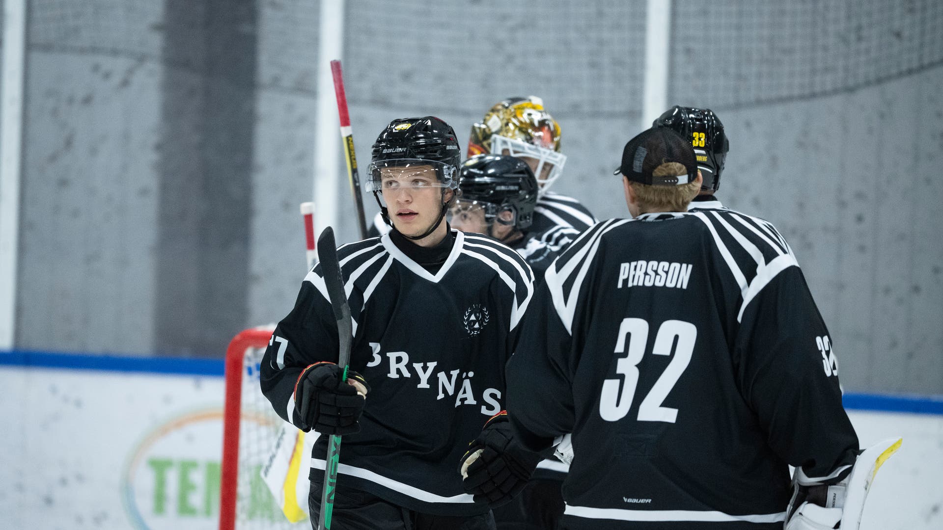 Viktor Persson