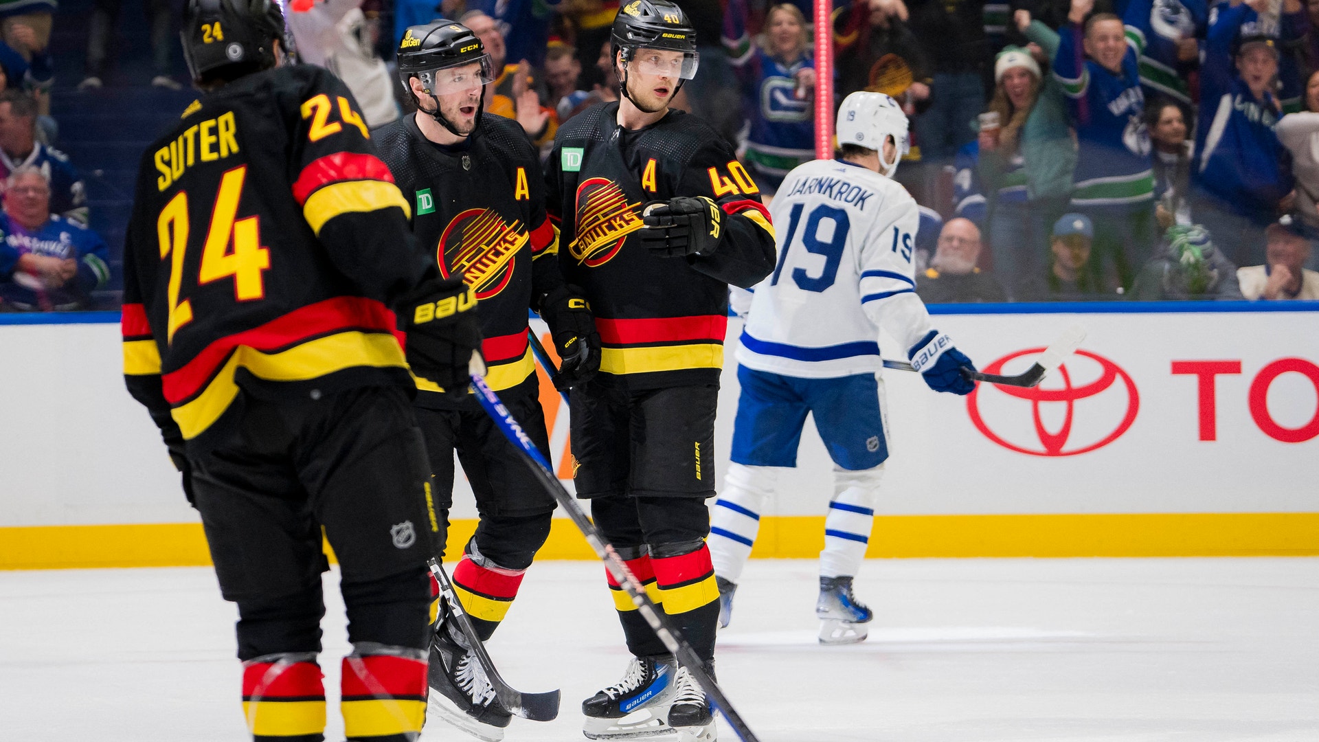 Elias Pettersson JT Miller