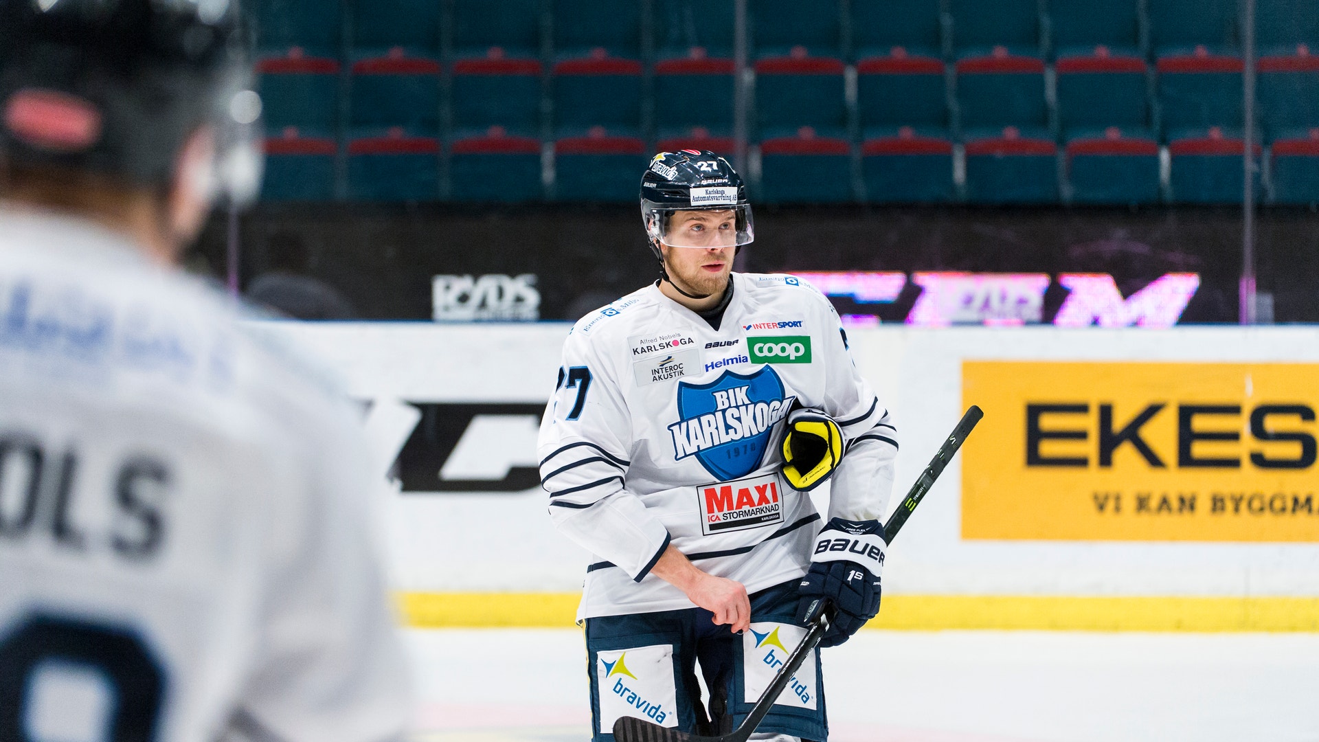 (3232) victor backman