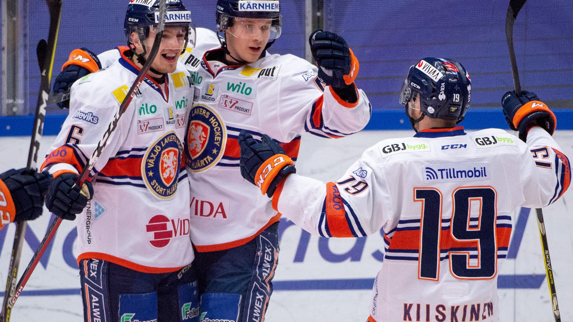 (2558) Elias Pettersson12