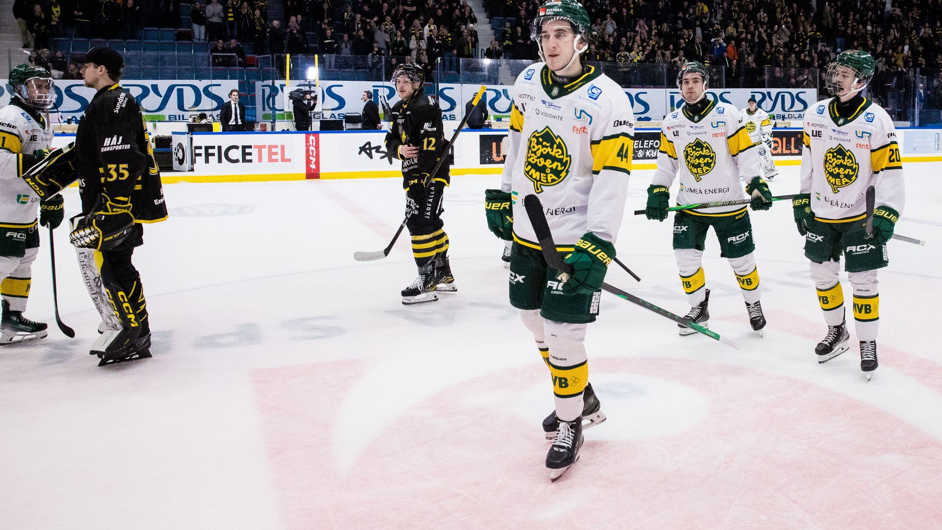 Björklöven deppar