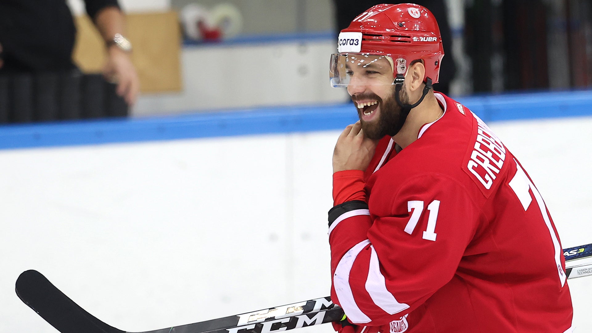 (c) photo.khl.ru Vladimir Bezzubov
