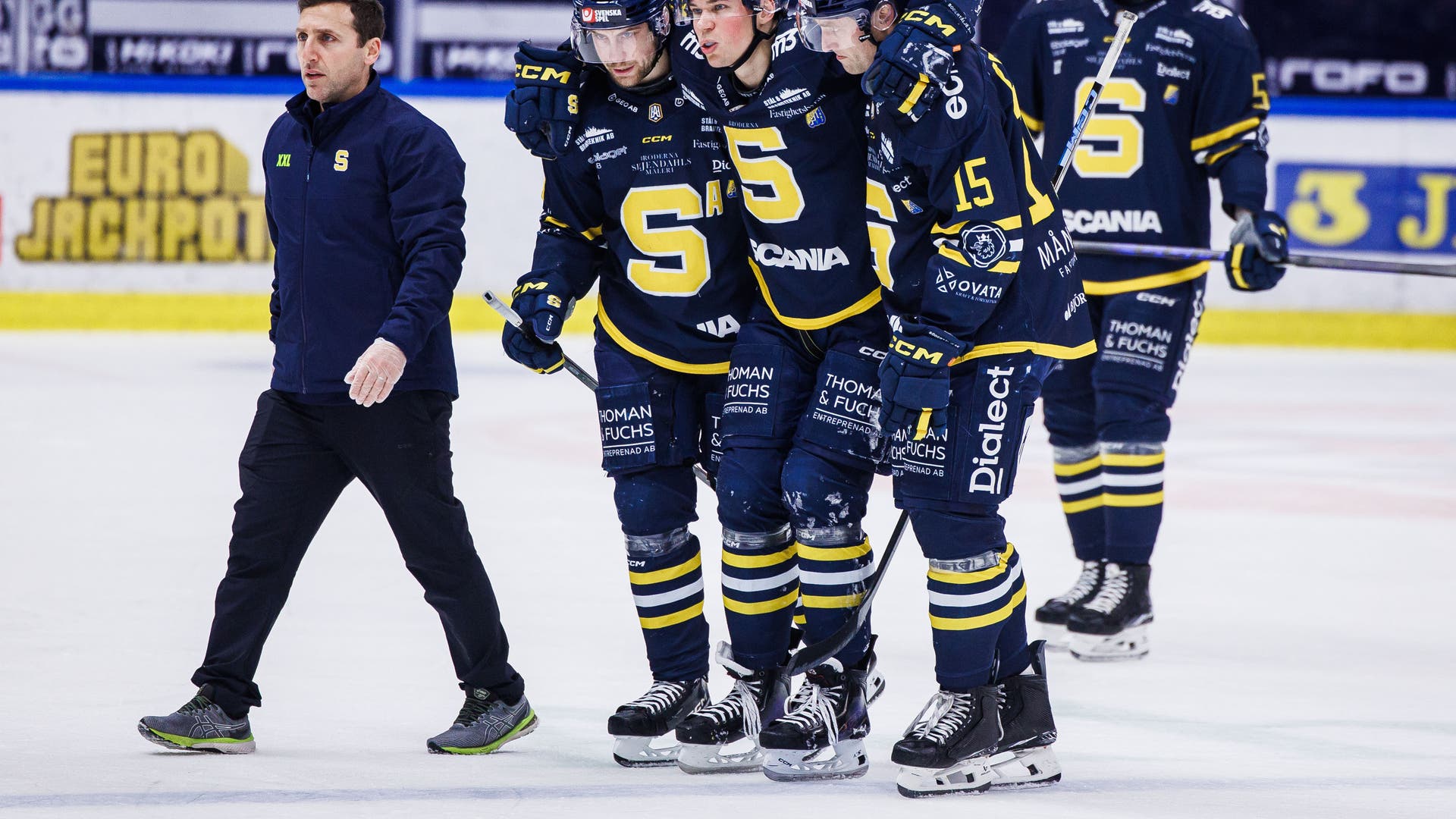 Måns lindbäck