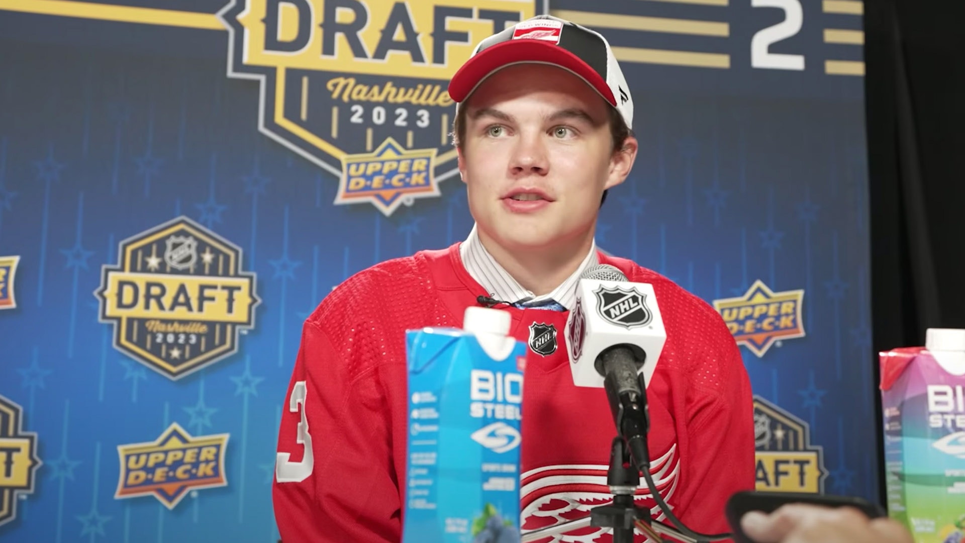 Youtube.com/DetroitRedWings