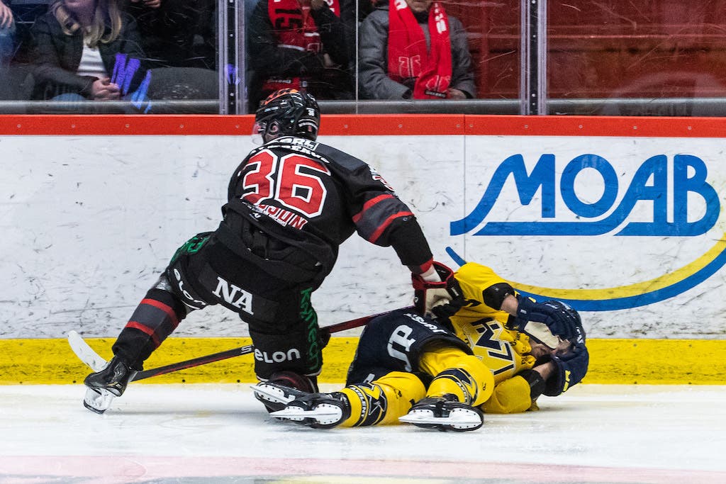 (26240) Niklas Hjalmarsson