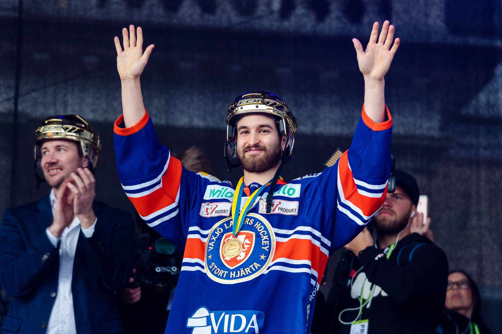 (16206) Andrew Calof