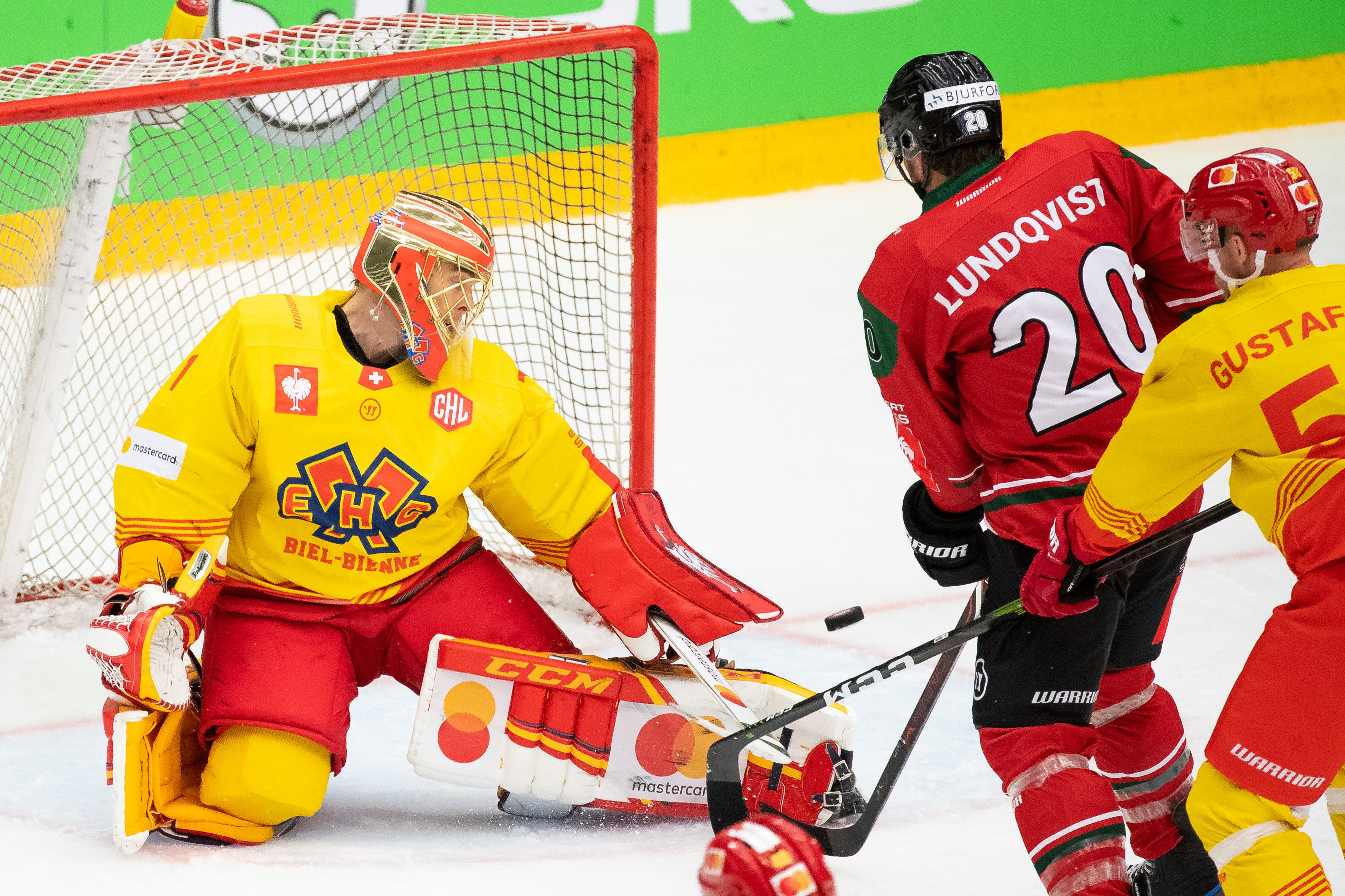 (11279) Jonas Hiller