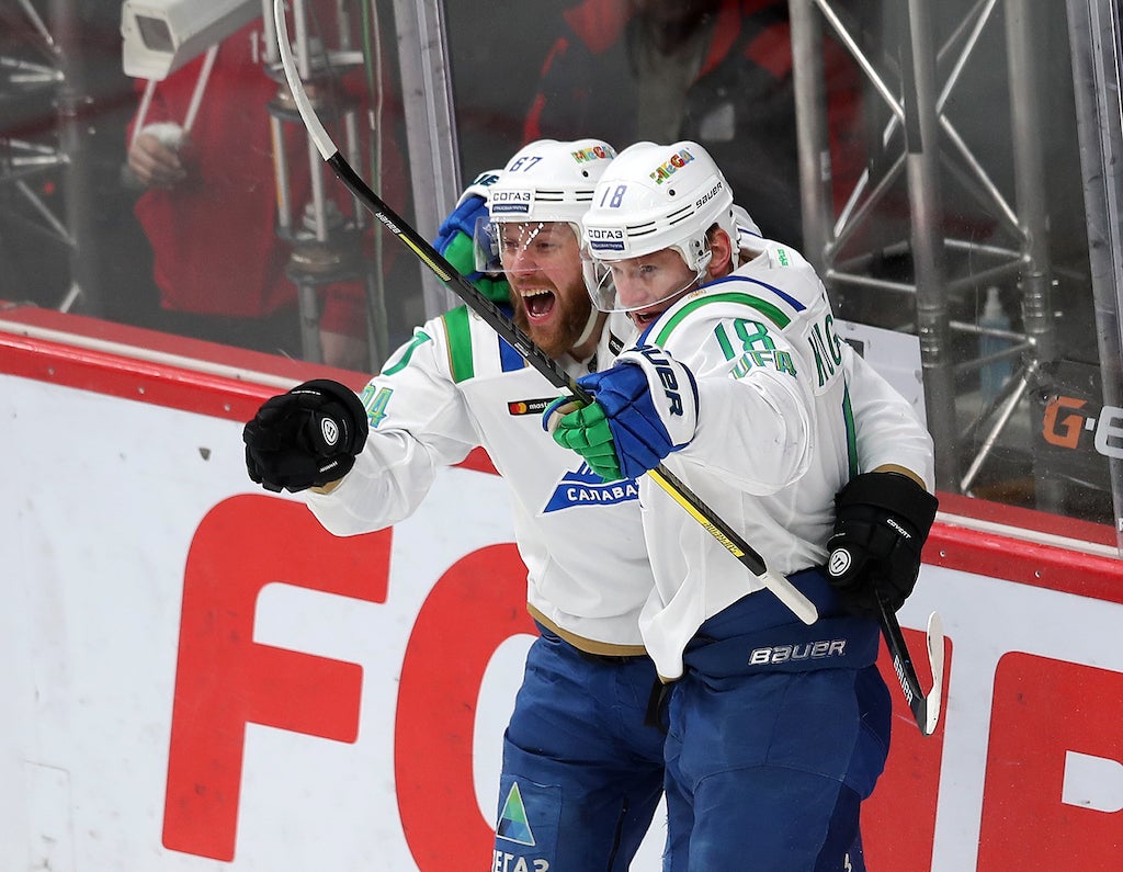 (c) photo.khl.ru Vladimir Bezzubov