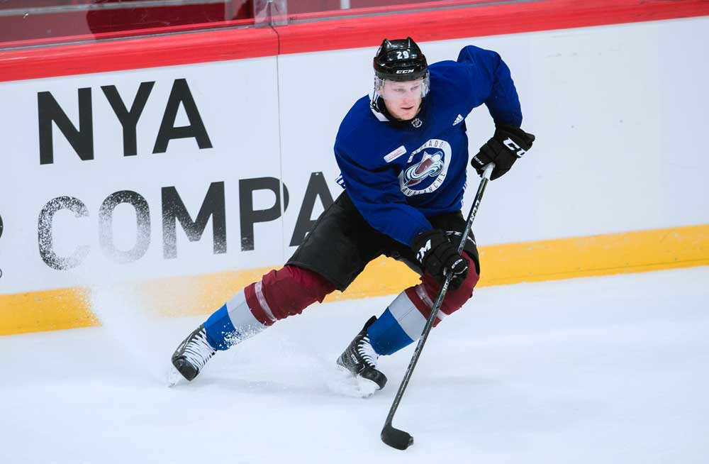 (1840) Nathan MacKinnon