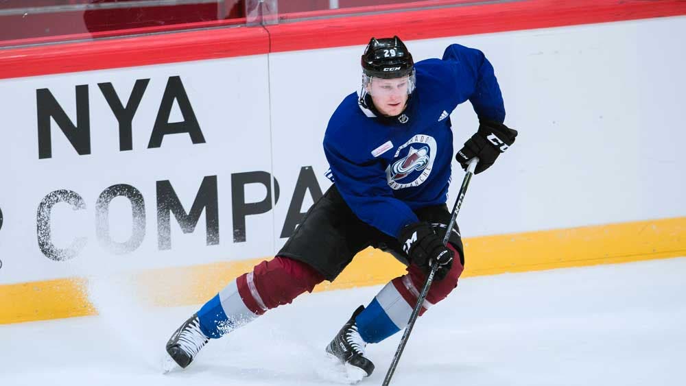 (1840) Nathan MacKinnon