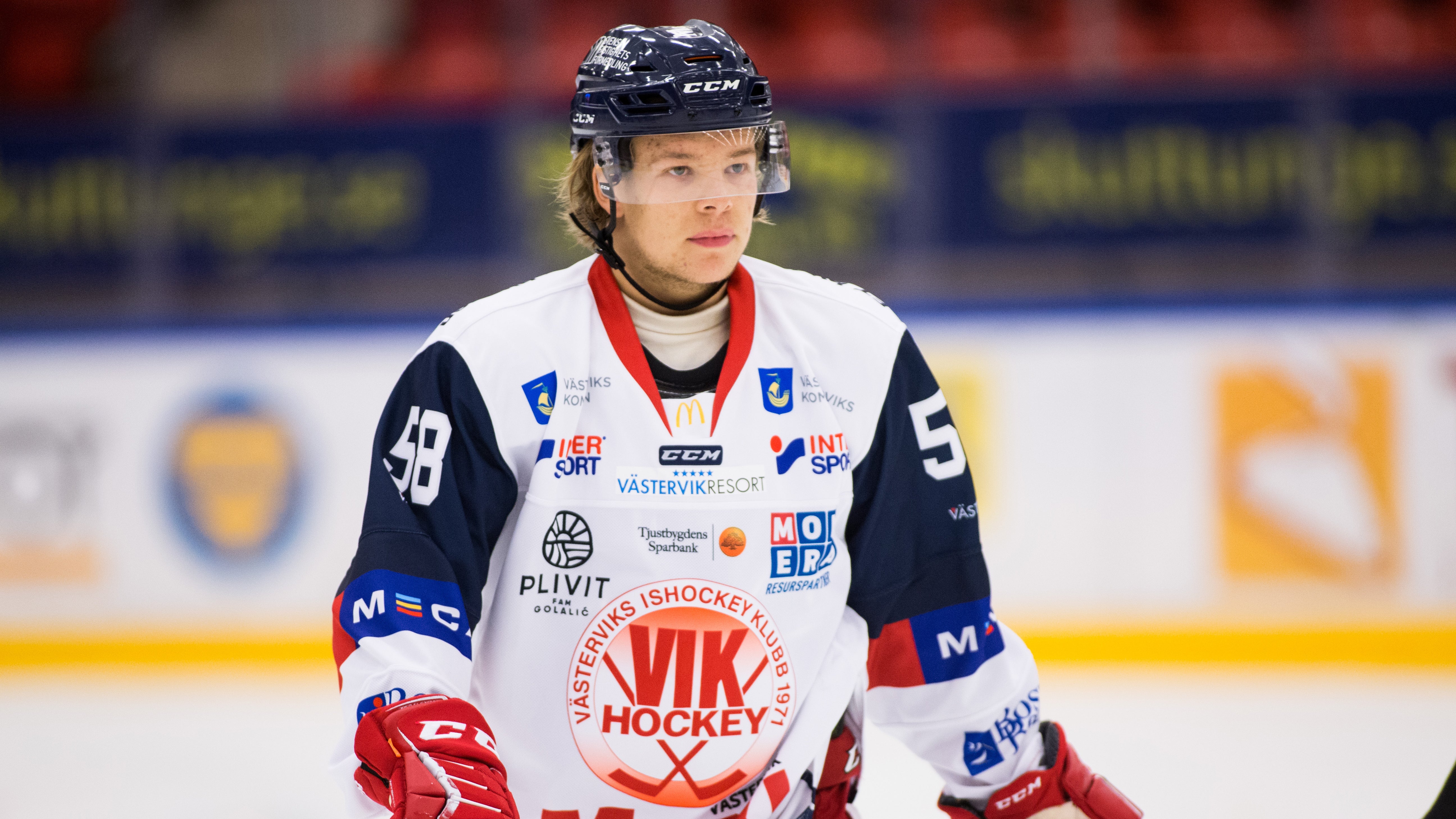 (6828) Kim Johansson
