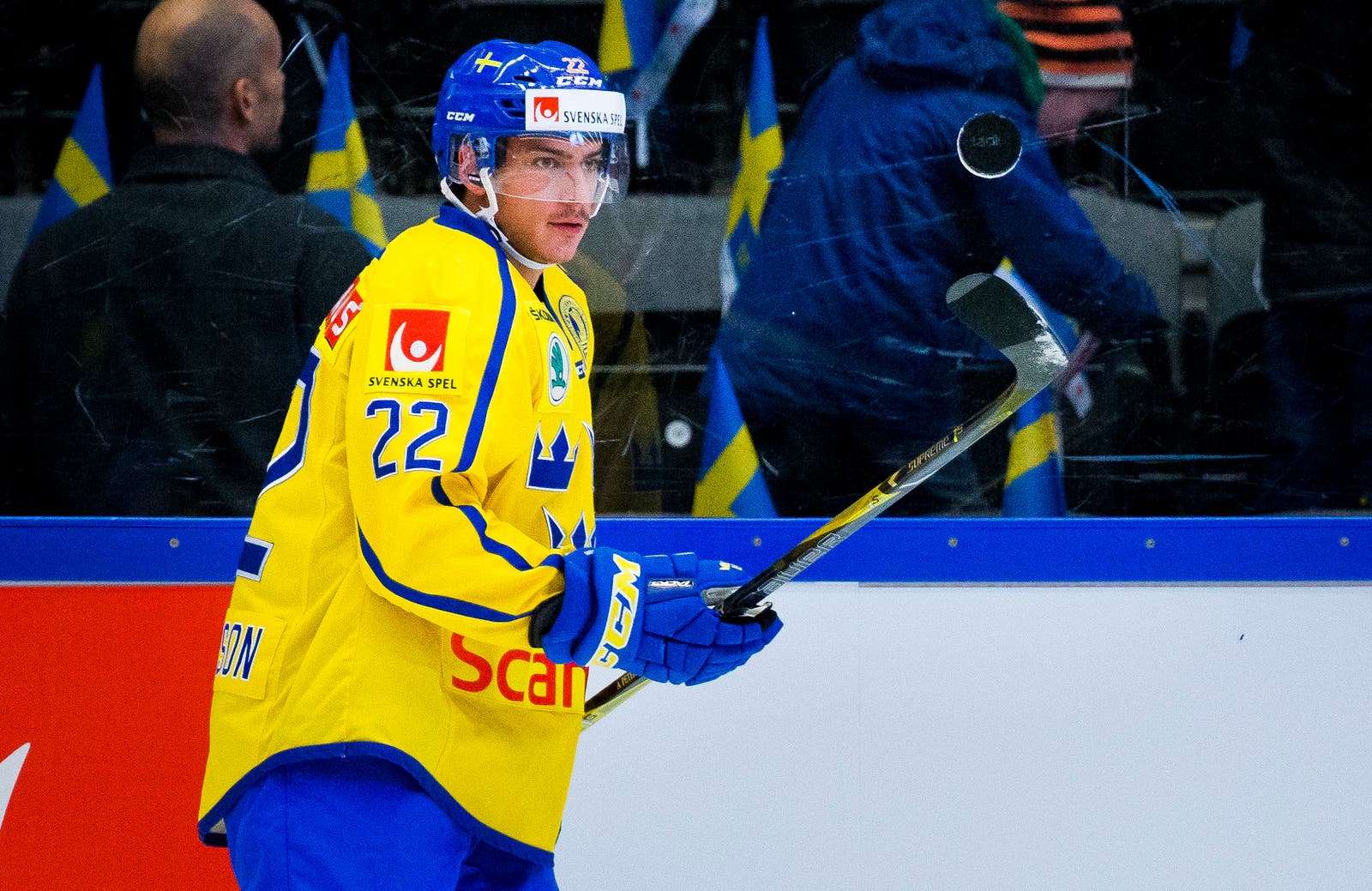 (933) André Petersson