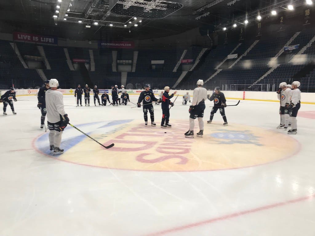 (20588) Djurgården/träning/Barry Smith