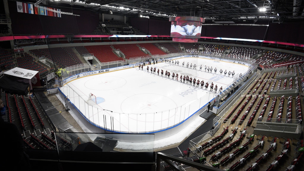 (c) photo.khl.ru Roman Koksharov
