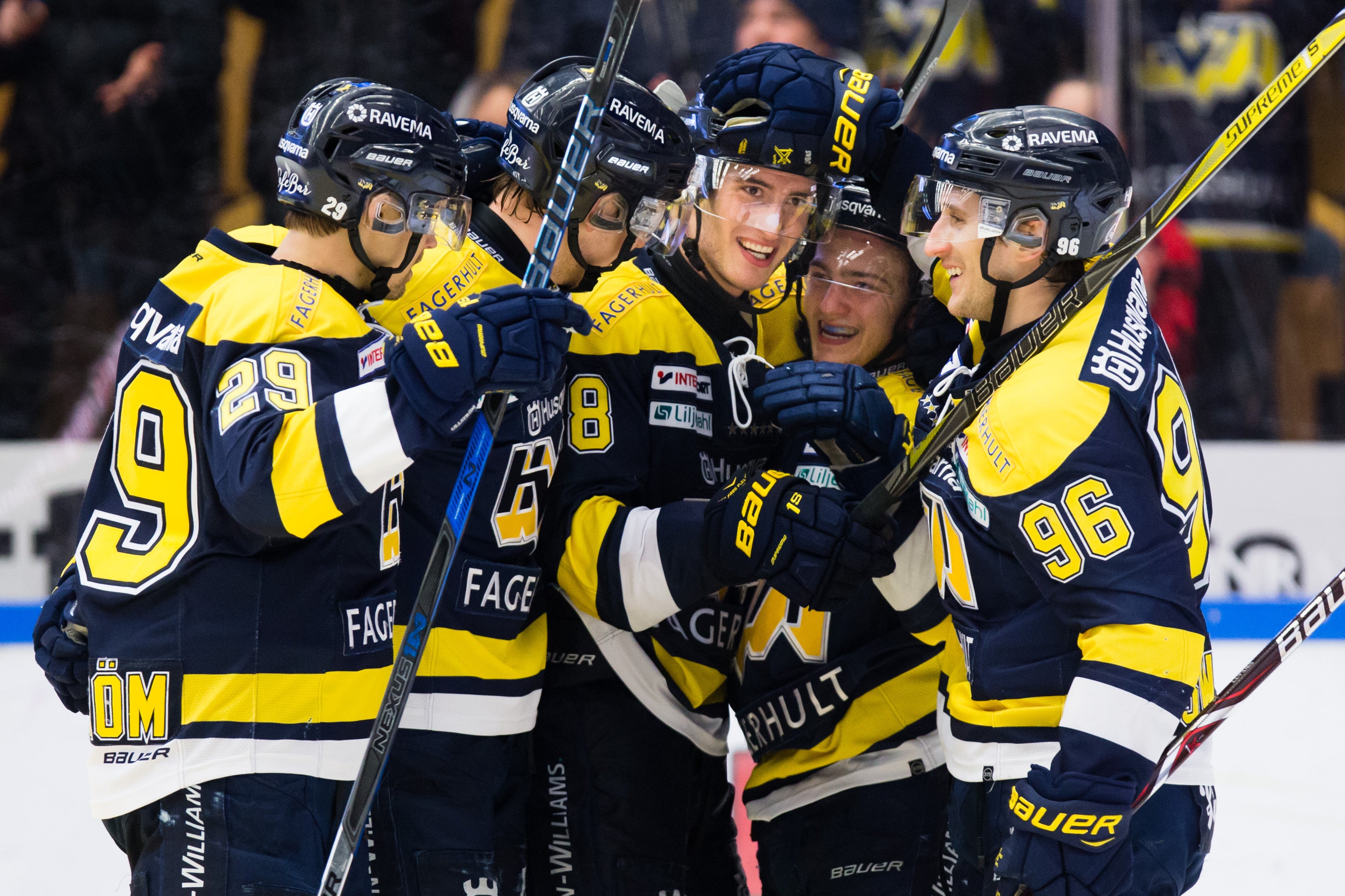 (2548) HV71