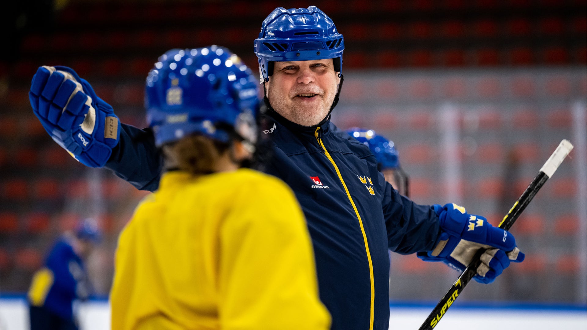 (27330) Ulf Hall