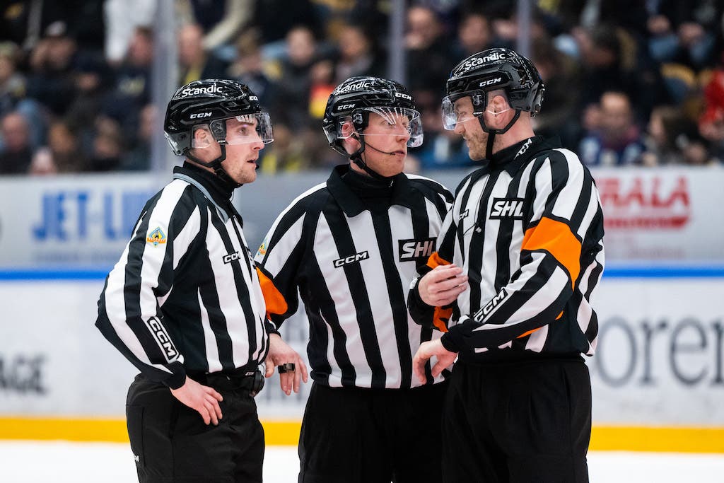 (26133) Rickard Nilsson Mikael Holm Daniel Eriksson