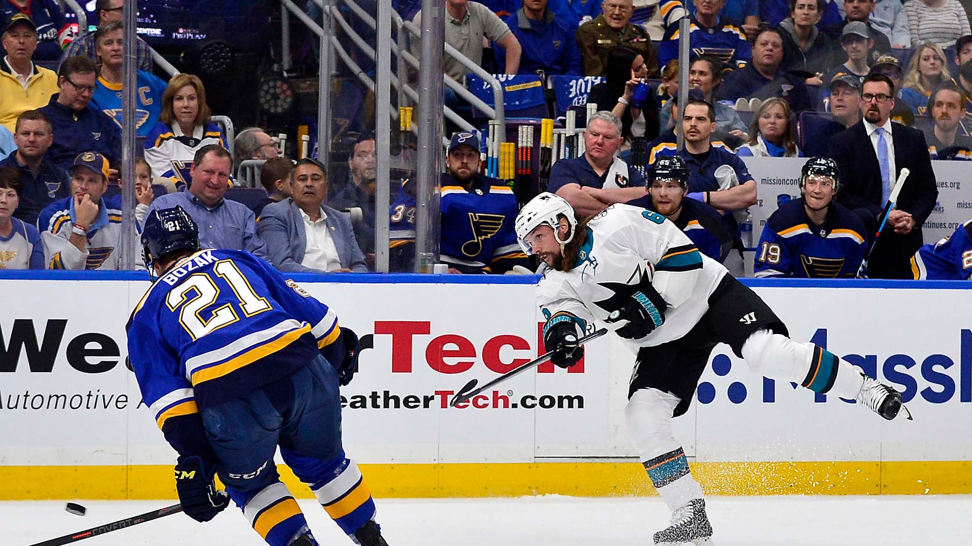 (8718) Erik Karlsson