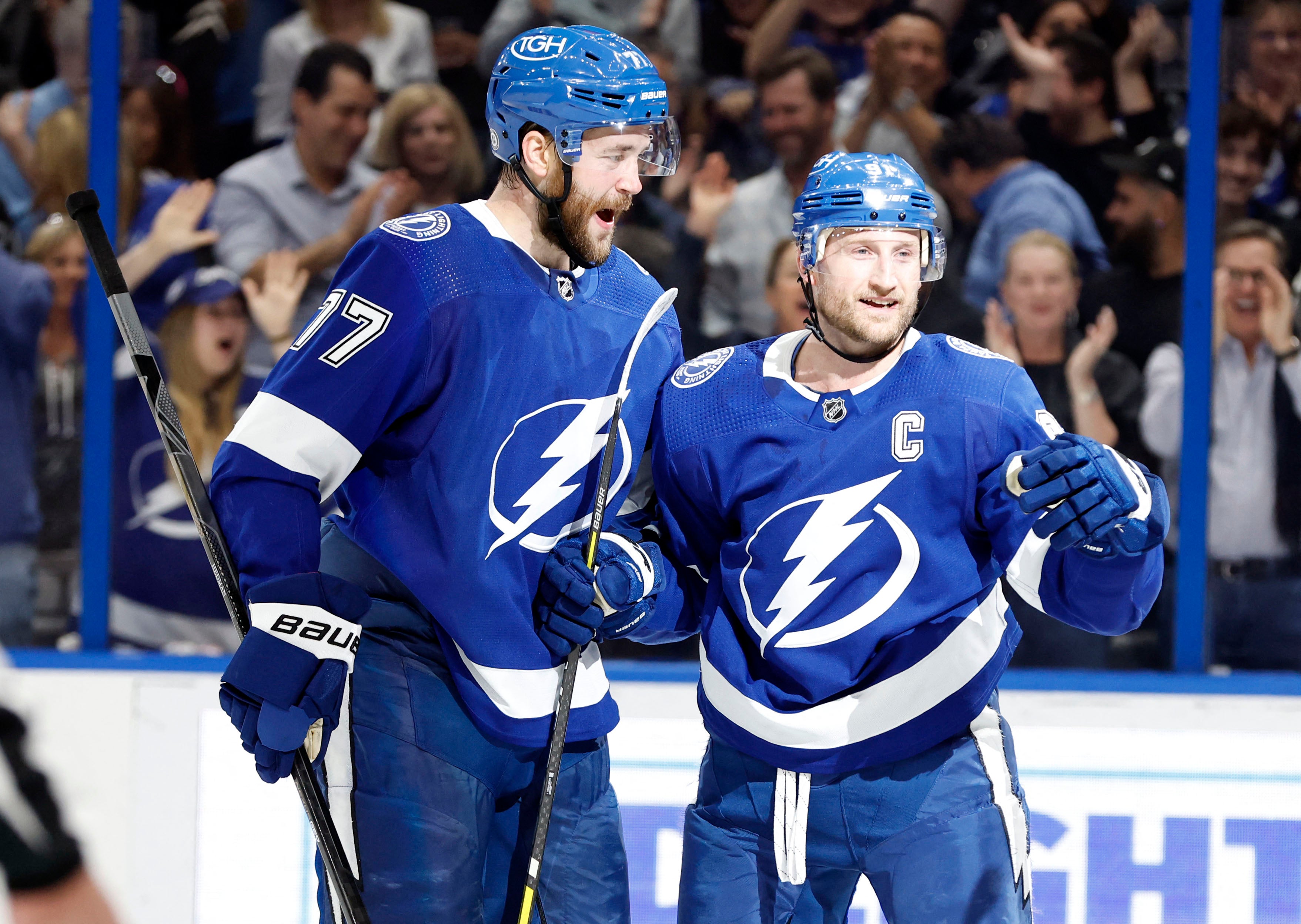 (23792) Victor Hedman och Steven Stamkos