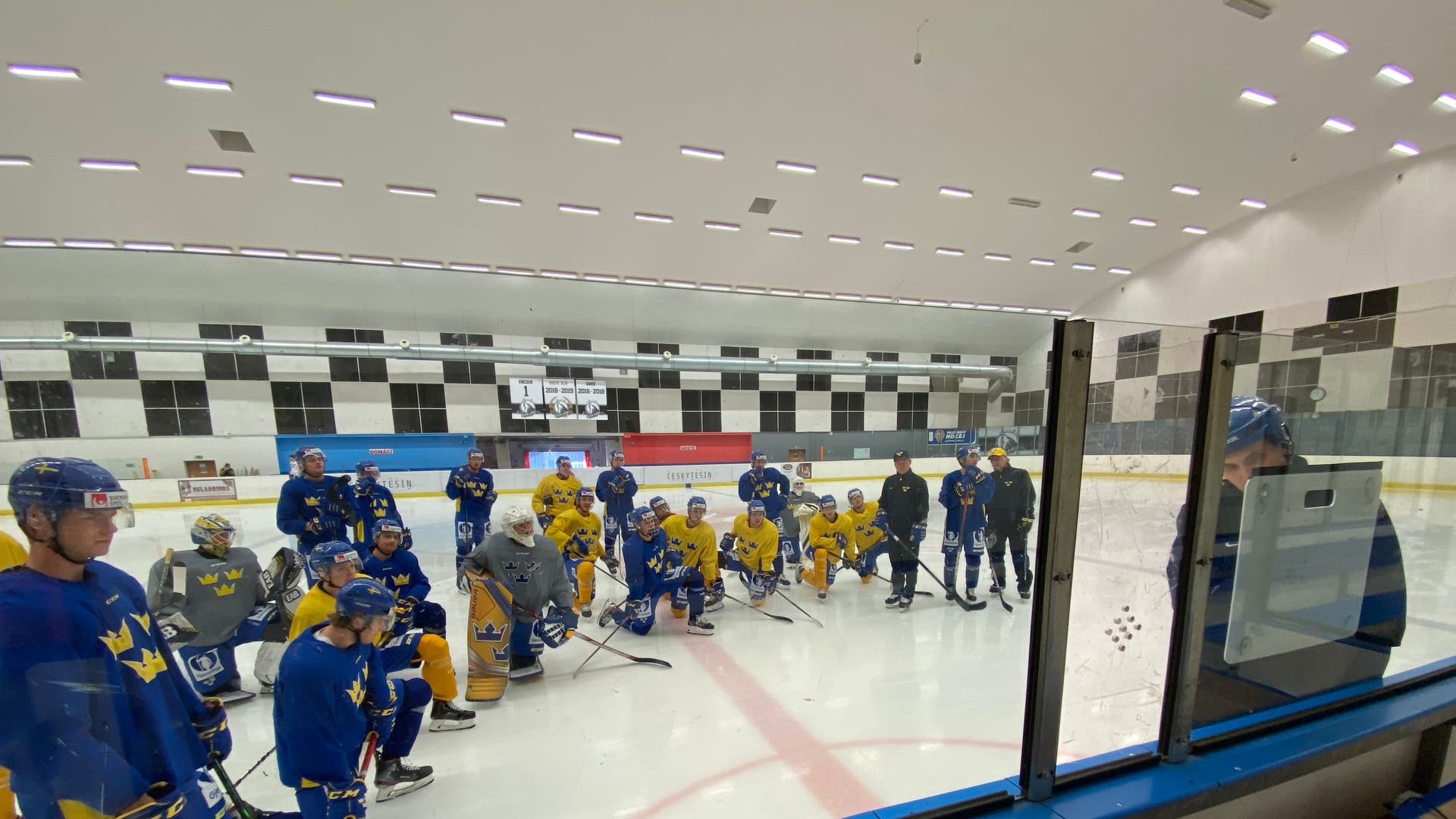 (11615) Juniorkronorna