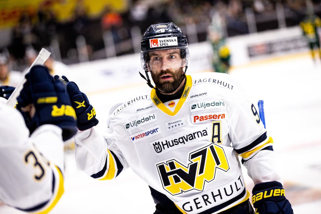 (21718) Taylor Matson/HV71
