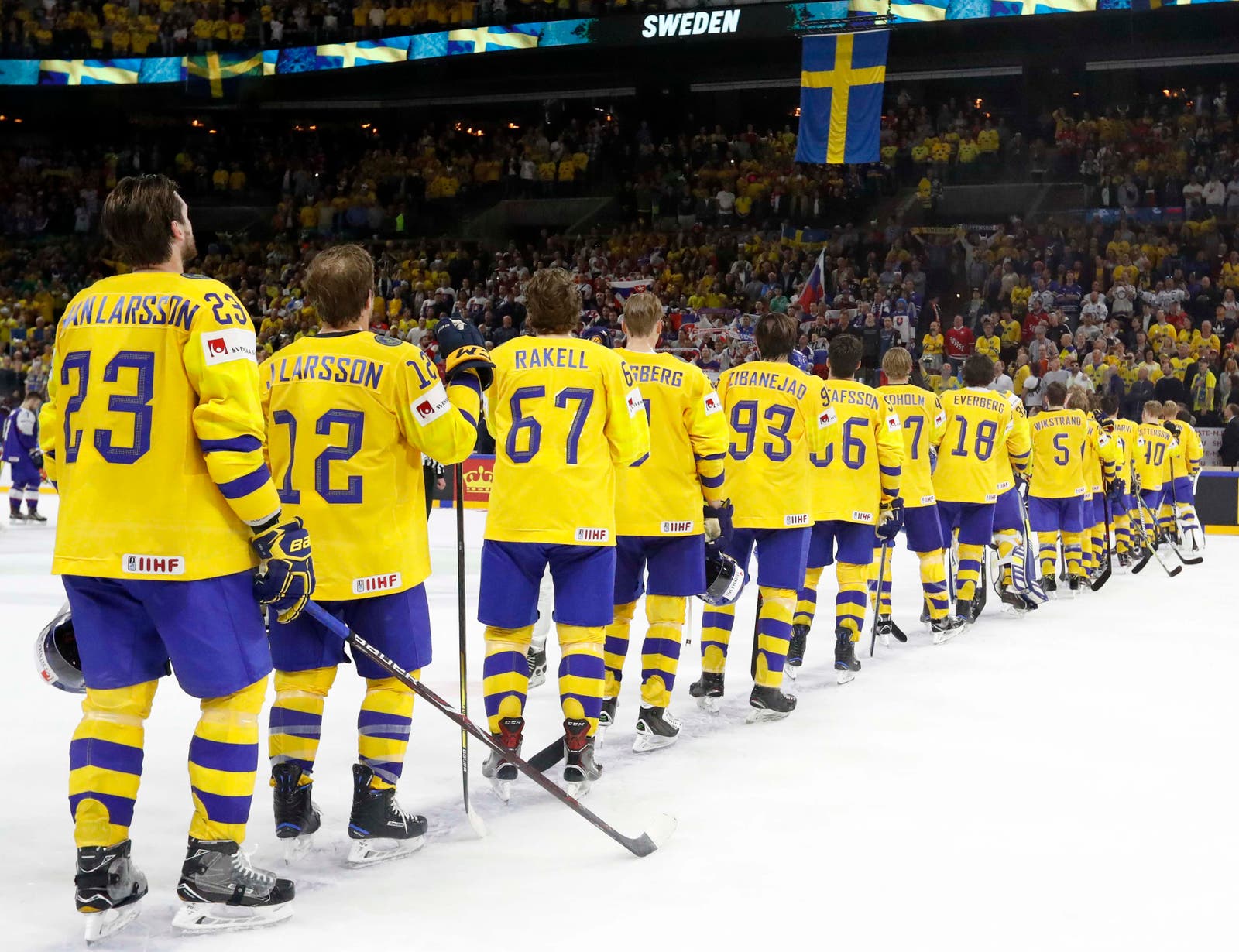 (2850) Tre Kronor inför Schweiz