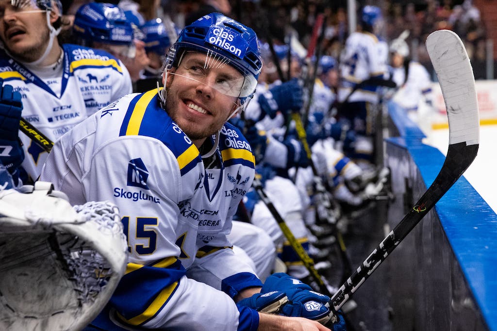 (16351) Matt Carey/Leksand