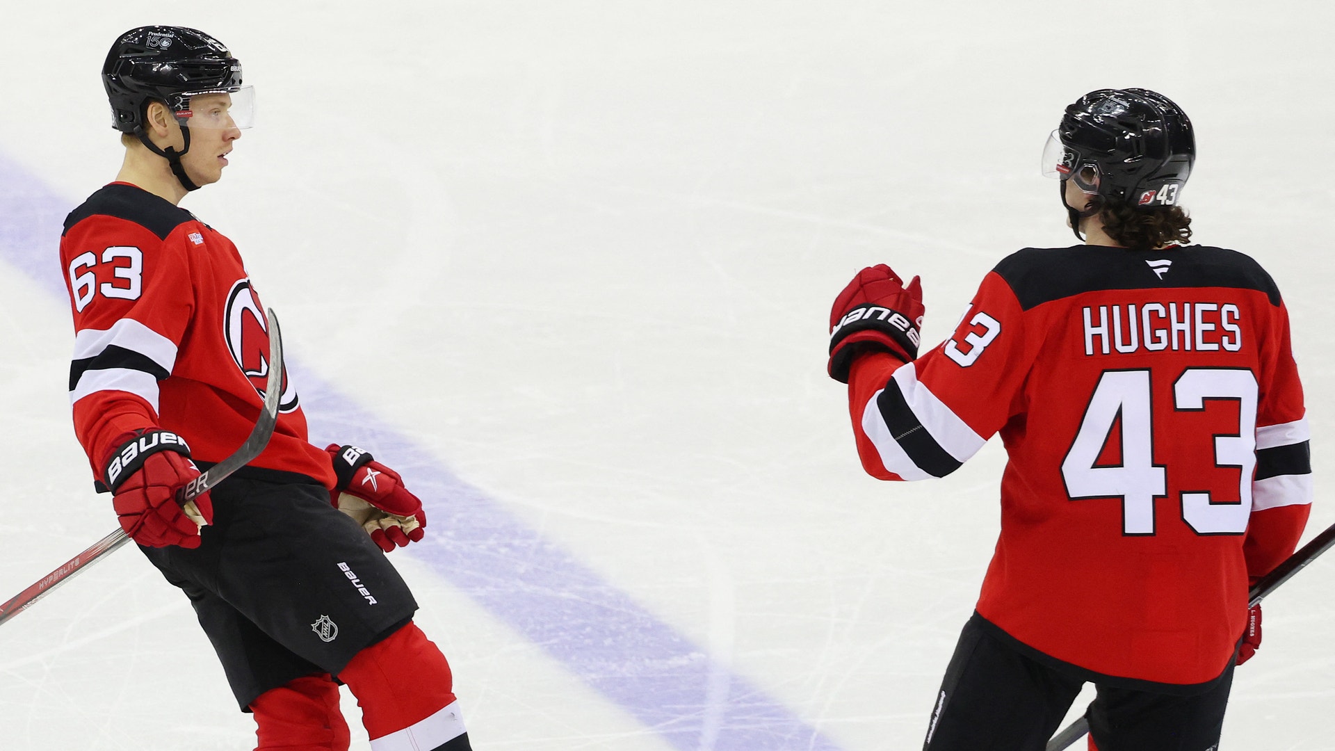 Jesper Bratt, Hughes