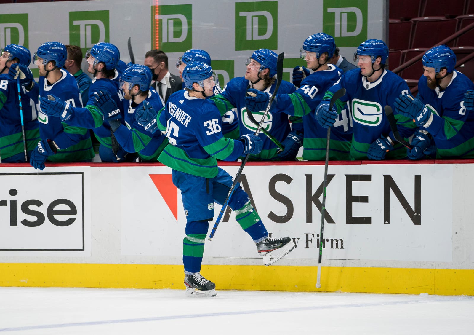 (19469) nils höglander