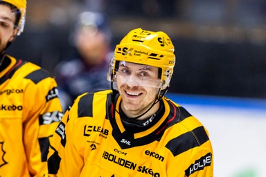 Pär Lindholm