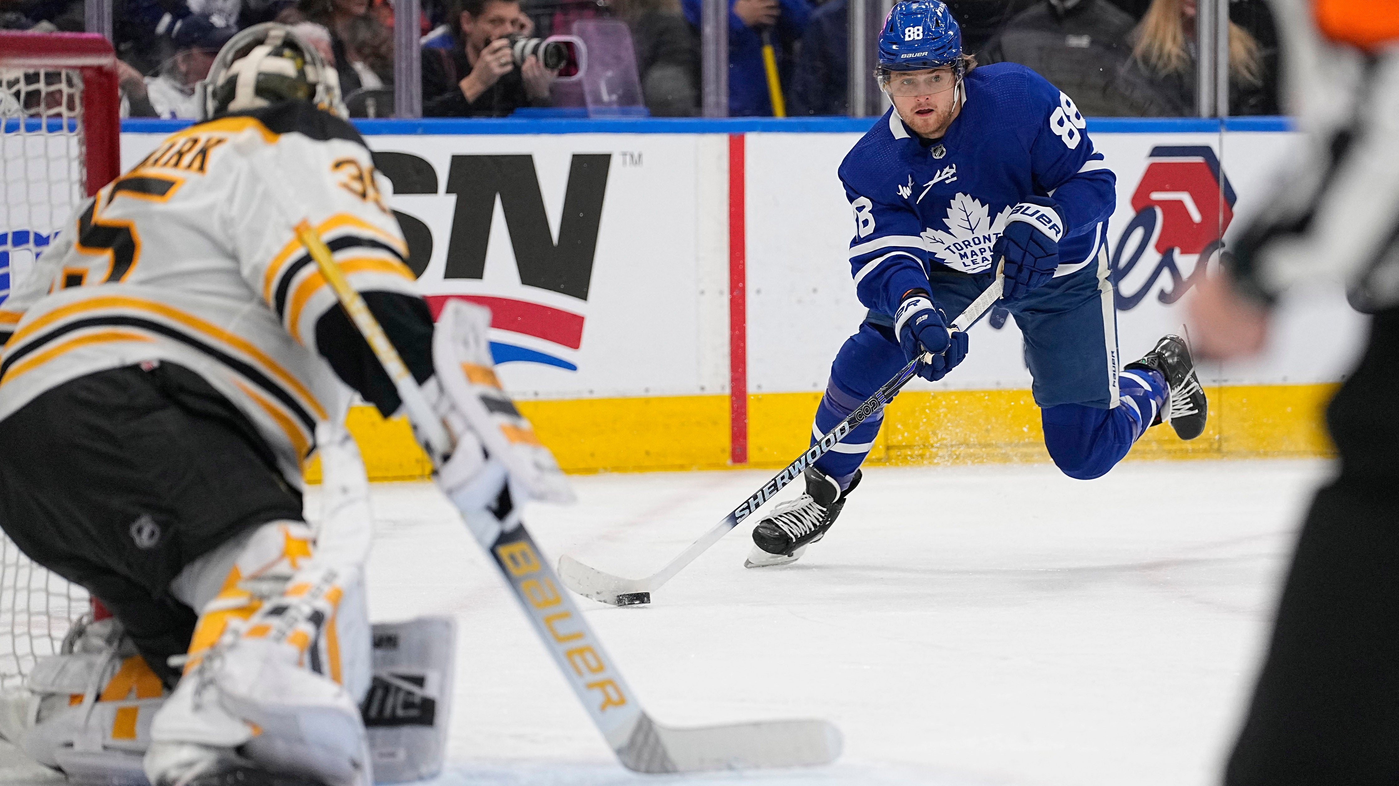 (26375) Linus Ullmark