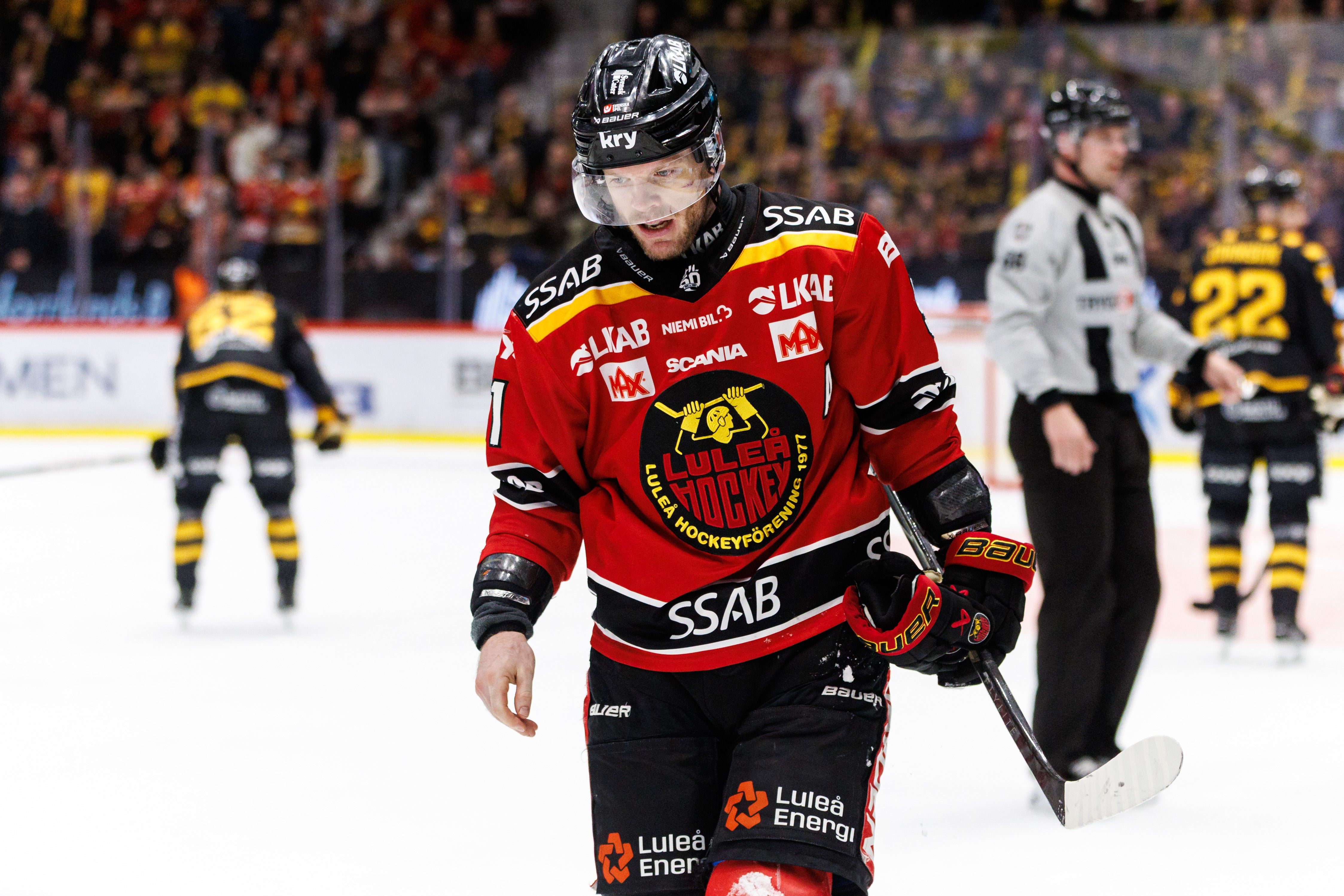 Brian O'Neill dras med en skada sedan försäsongen startade.