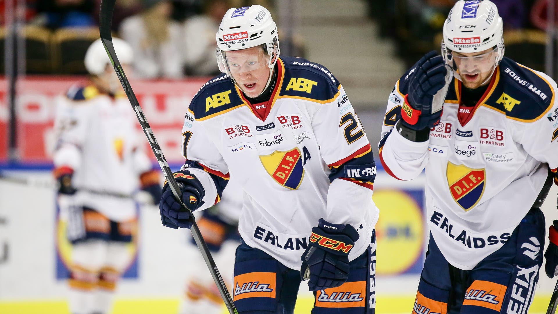 (2208) Andreas Engqvist9