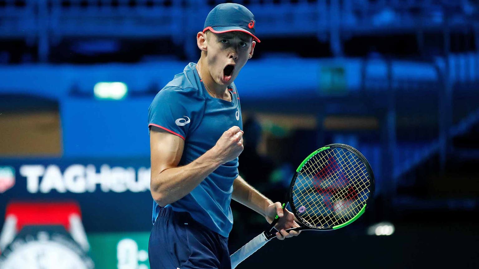 de-minaur-milan-2018-friday-roar