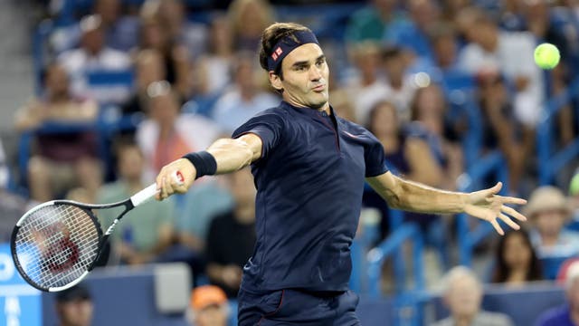 roger-federer-cropped_by516dl8jk4m1qmzhs3xuvjv1