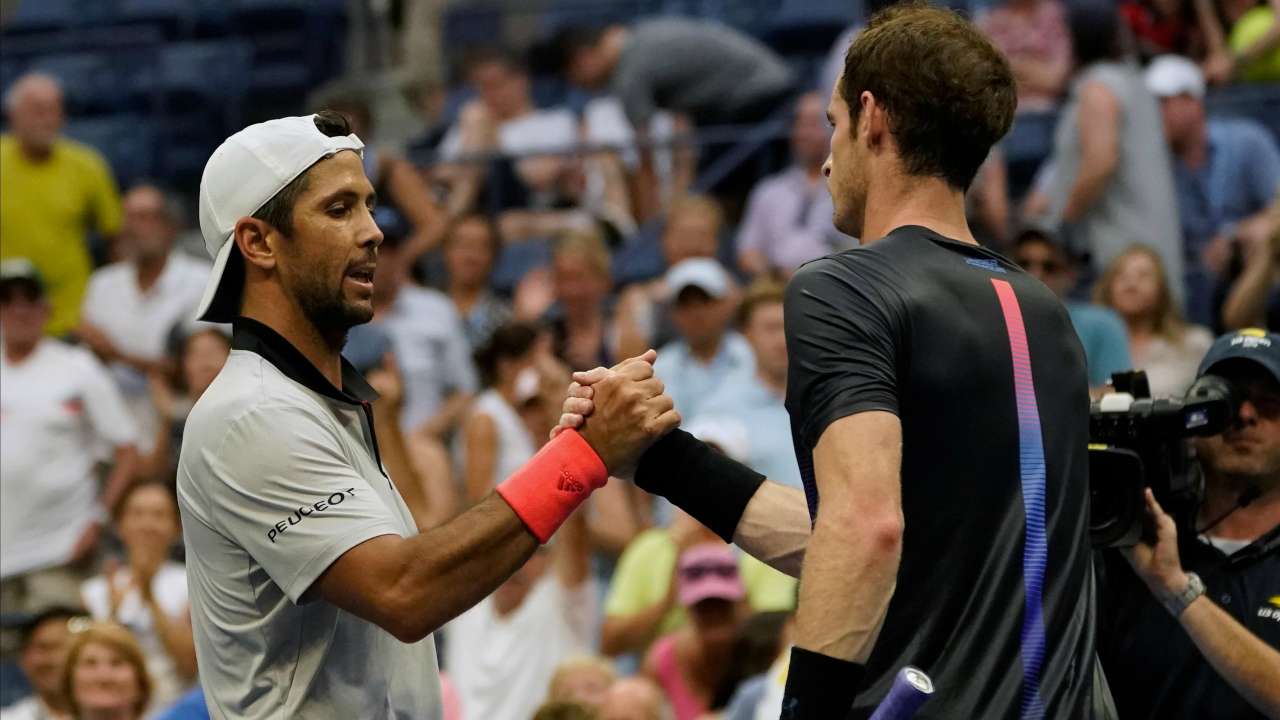 724614-fernando-verdasco-l-and-andy-murray-reuters