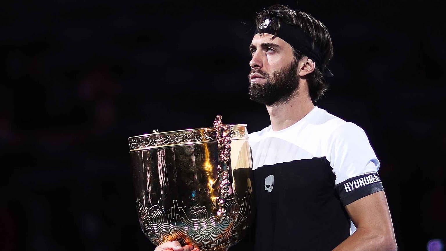basilashvili-beijing-2018-sunday-trophy