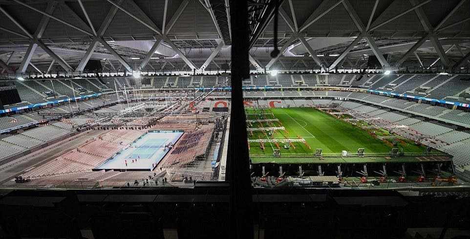 46911BD300000578-0-image-a-2_1511280339578