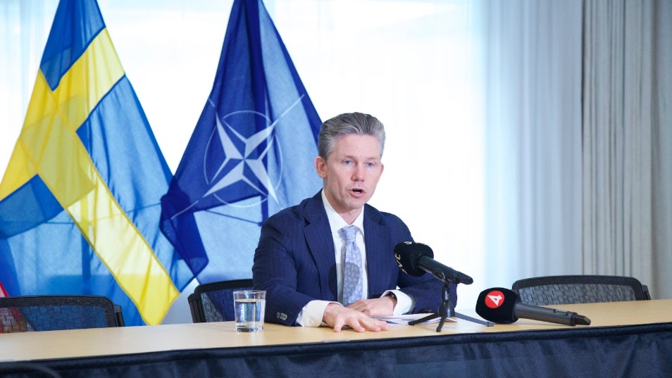 Pål Jonson, Sveriges försvarsminister