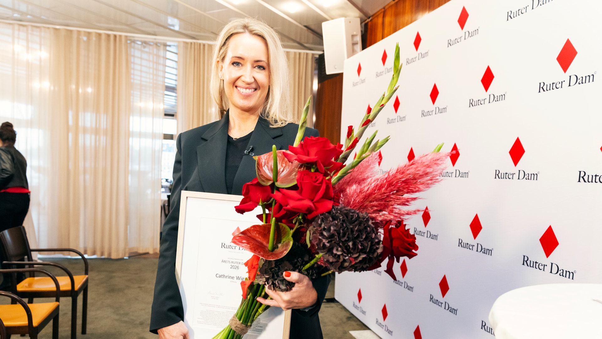 Rustas vd Cathrine Wigzell.