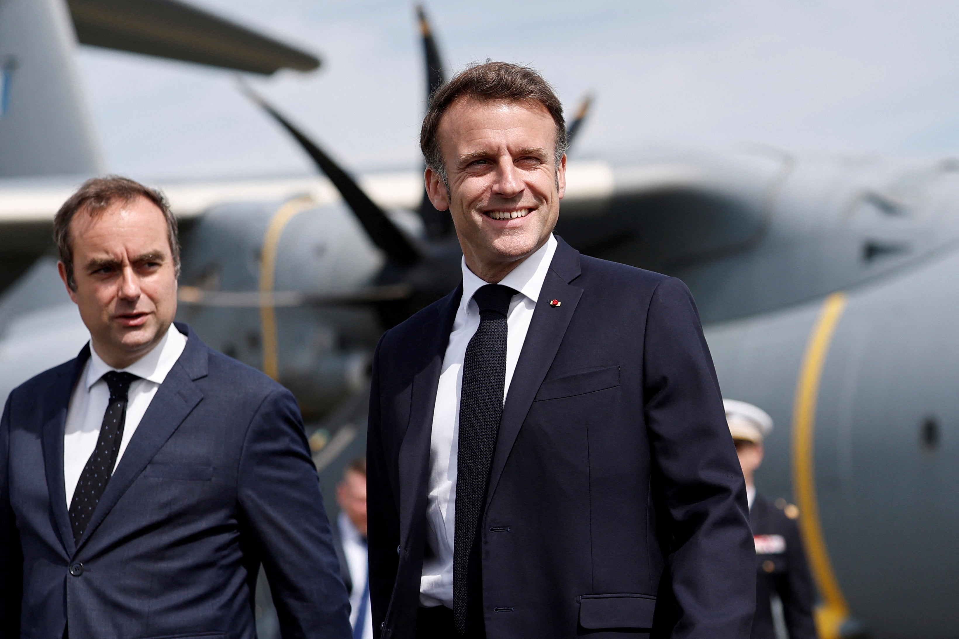 Frankrikes nya premiärminister Sébastien Lecornu och president Emmanuel Macron.