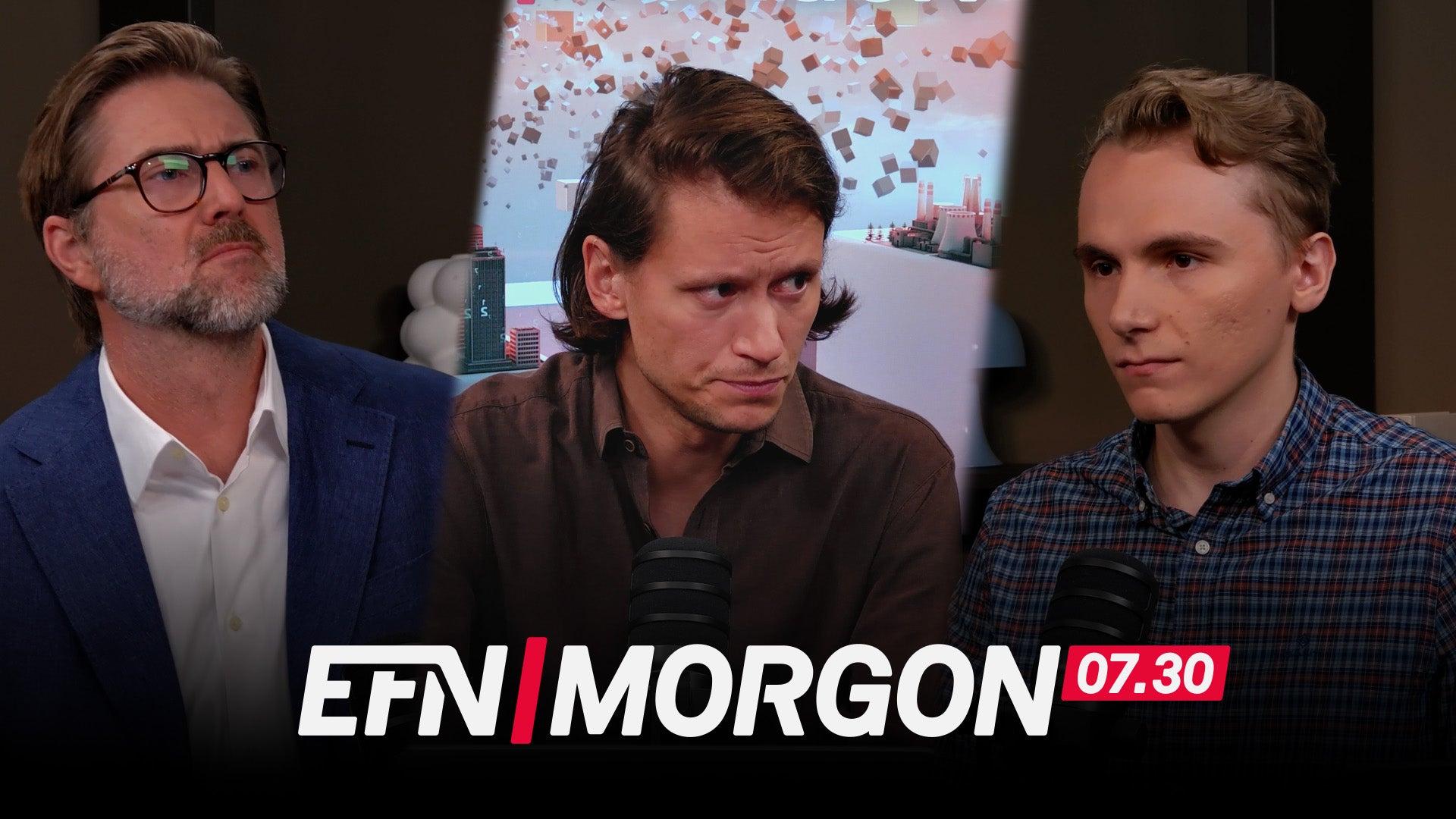 Tre män sitter tillsammans i en TV-studio. I botten av bilden syns texten EFN MORGON 07.30.