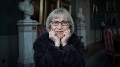 Kärlekskris eller lata män – vad kan förklara sjunkande födelsetal?