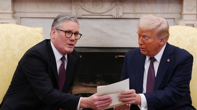 Kina attackerar Storbritanniens handelsavtal med USA