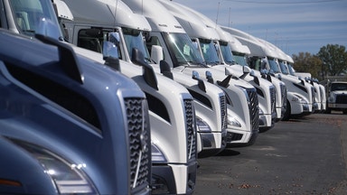Deutsche Bank spår svagare lastbilsmarknad 2025