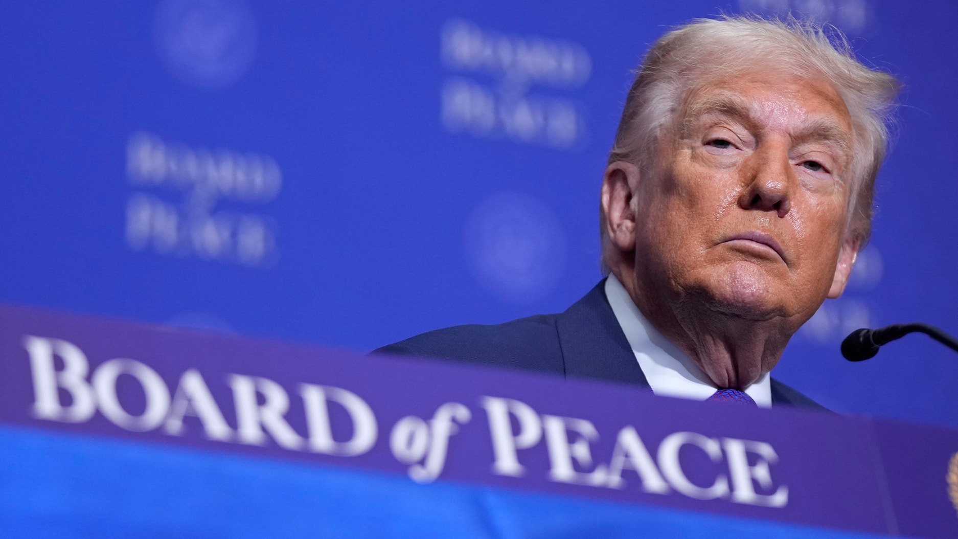USA:s president Donald Trump under ett möte med Board of Peace den 19 februari i Washington DC.