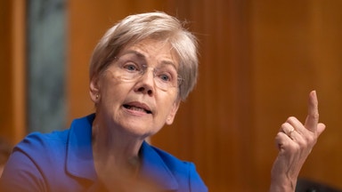 Elizabeth Warren uppmanar Trump publicera jobbrapport