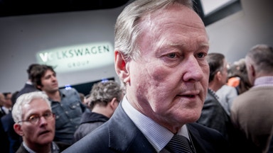 Leif Östling lämnar av hälsoskäl